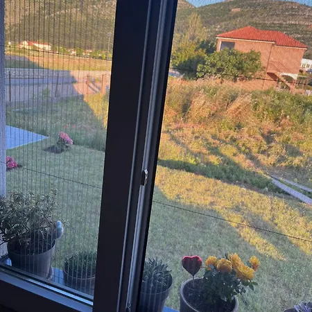 Apartamento Angel's 2 *